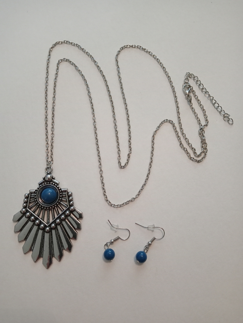 #1163.  Blue Cabochon, Silver Toned Pendant Necklace & Matching Earring Set